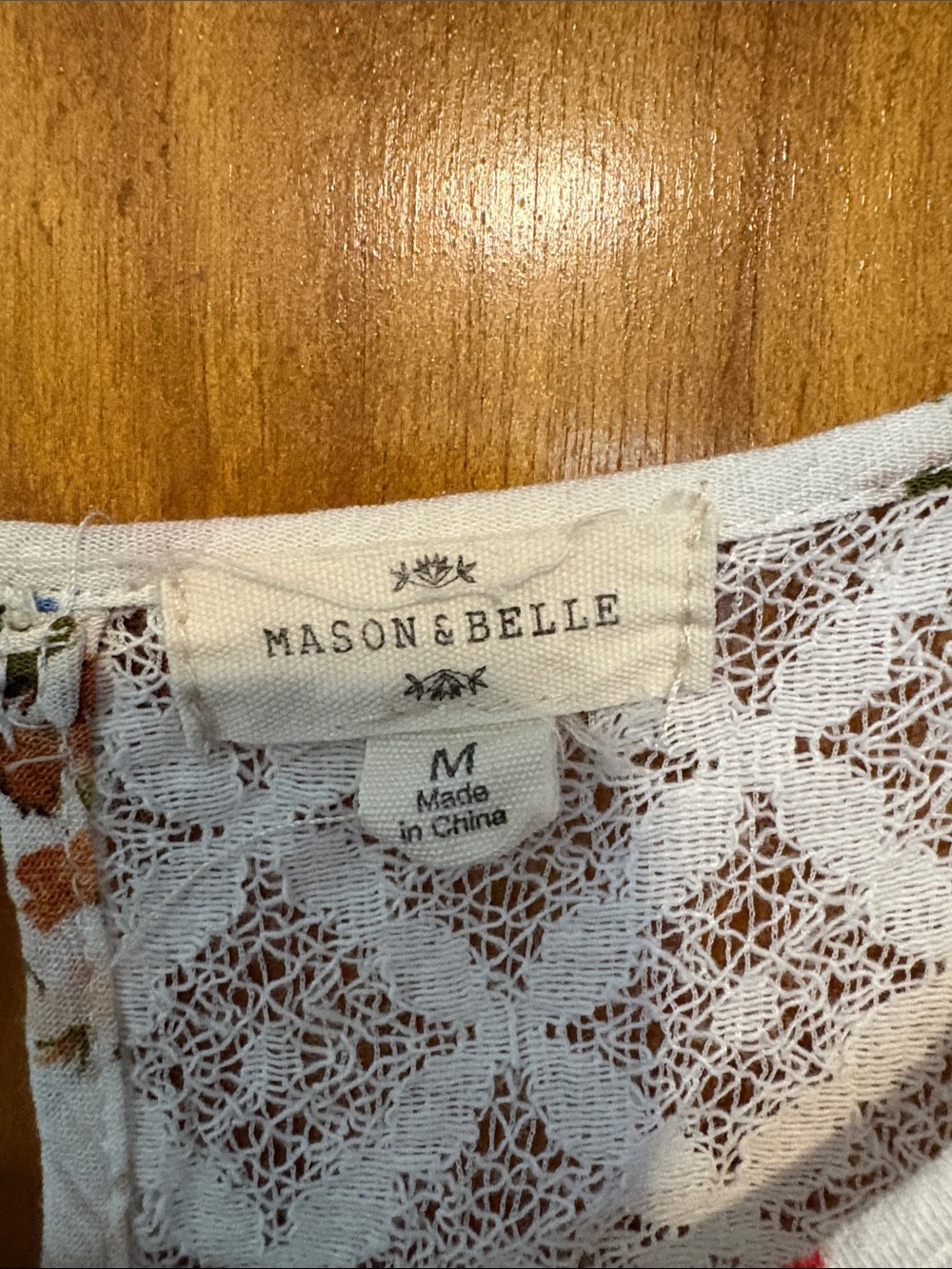 Mason & Belle Floral Lace Yoke Sleeveless Tank Top - White - Size M - Picture 2 of 8